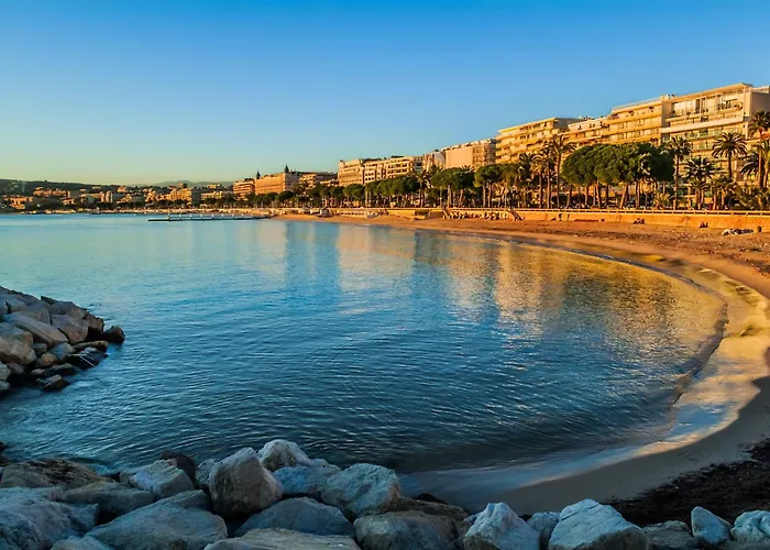Luxurious Apartments Next To The Croisette And Palais Des Festivals